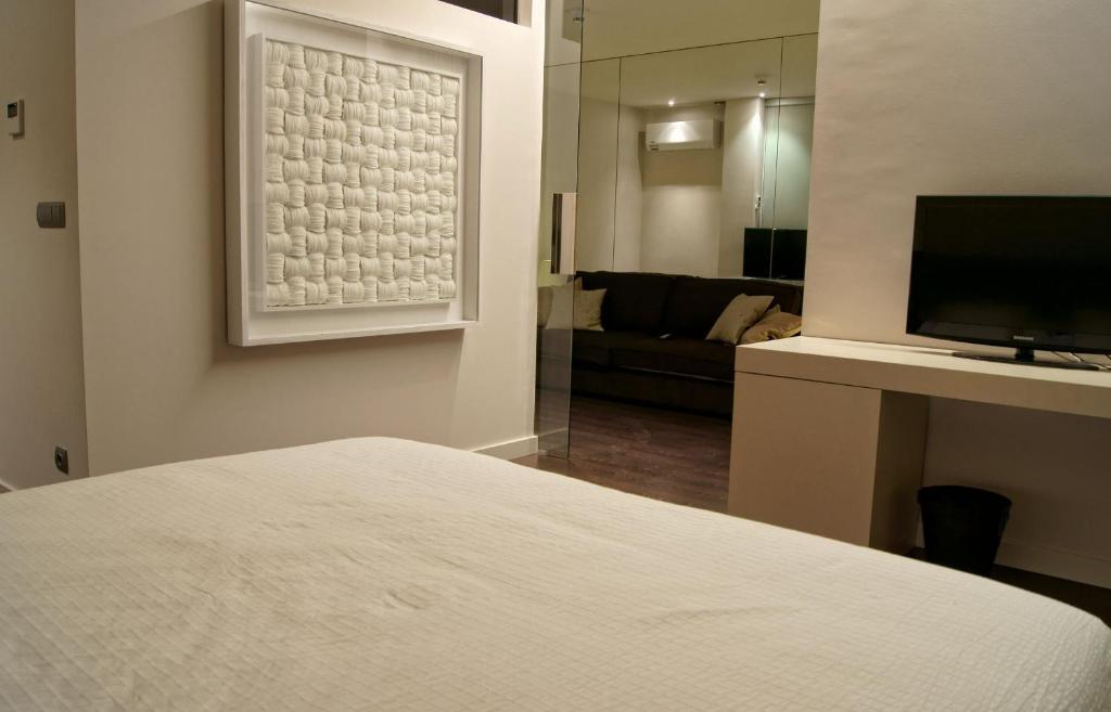 Hotel Rural Valdorba Sansoain Bilik gambar
