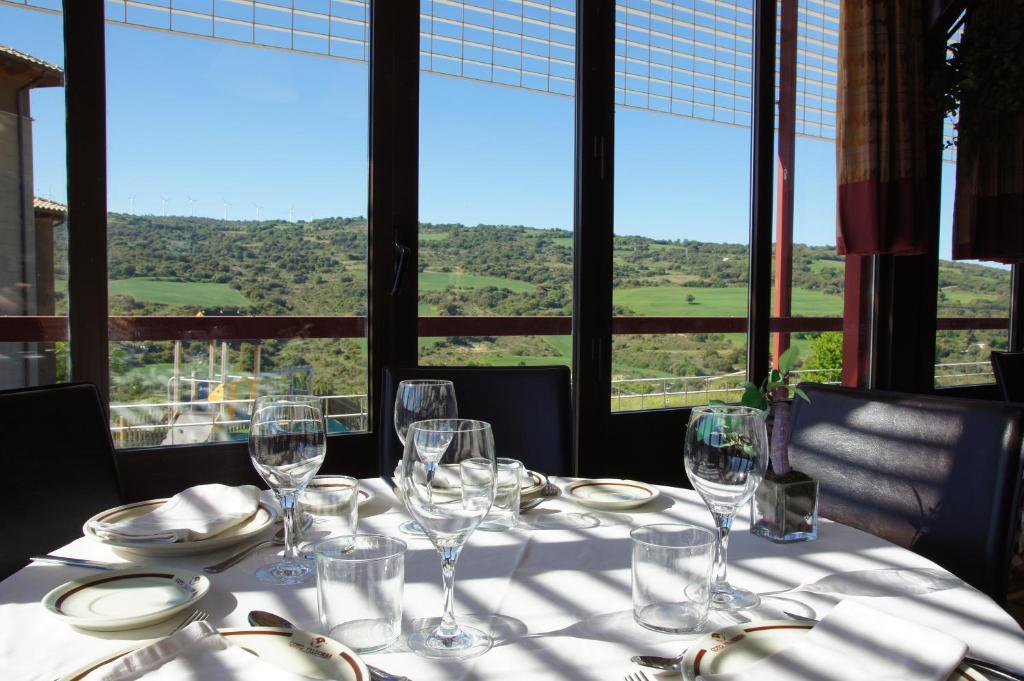 Hotel Rural Valdorba Sansoain Luaran gambar